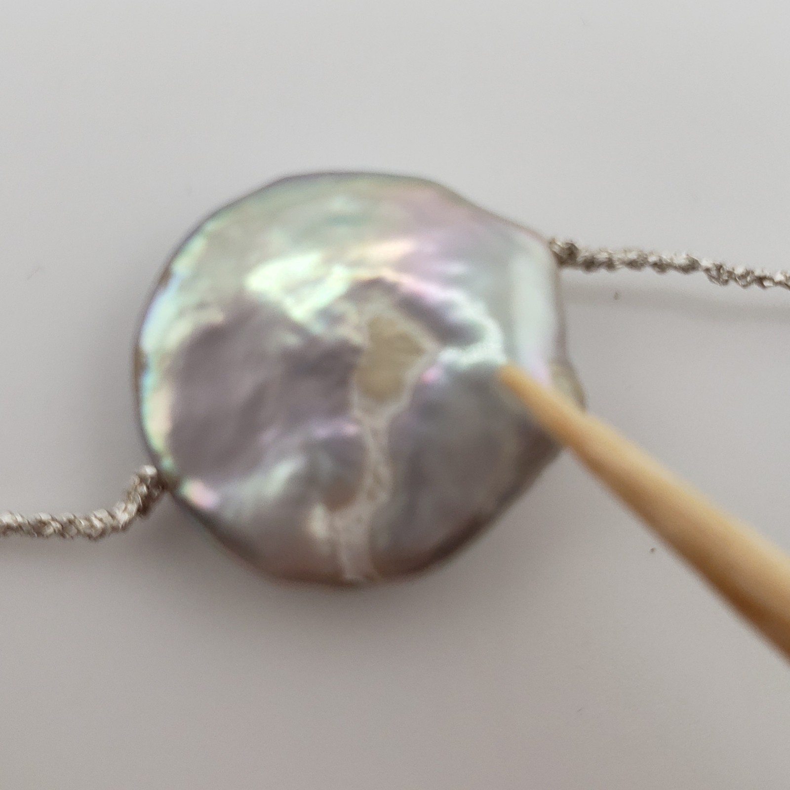 Freshwater Keshi Coin Pearl Necklace Gray Peacock Sheen Station Dramatic 36″