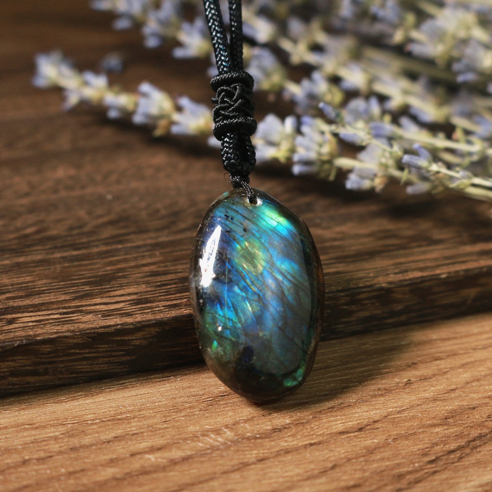 Labradorite Blue Moonstone Necklace Pendant Natural Healing Amulet Protection