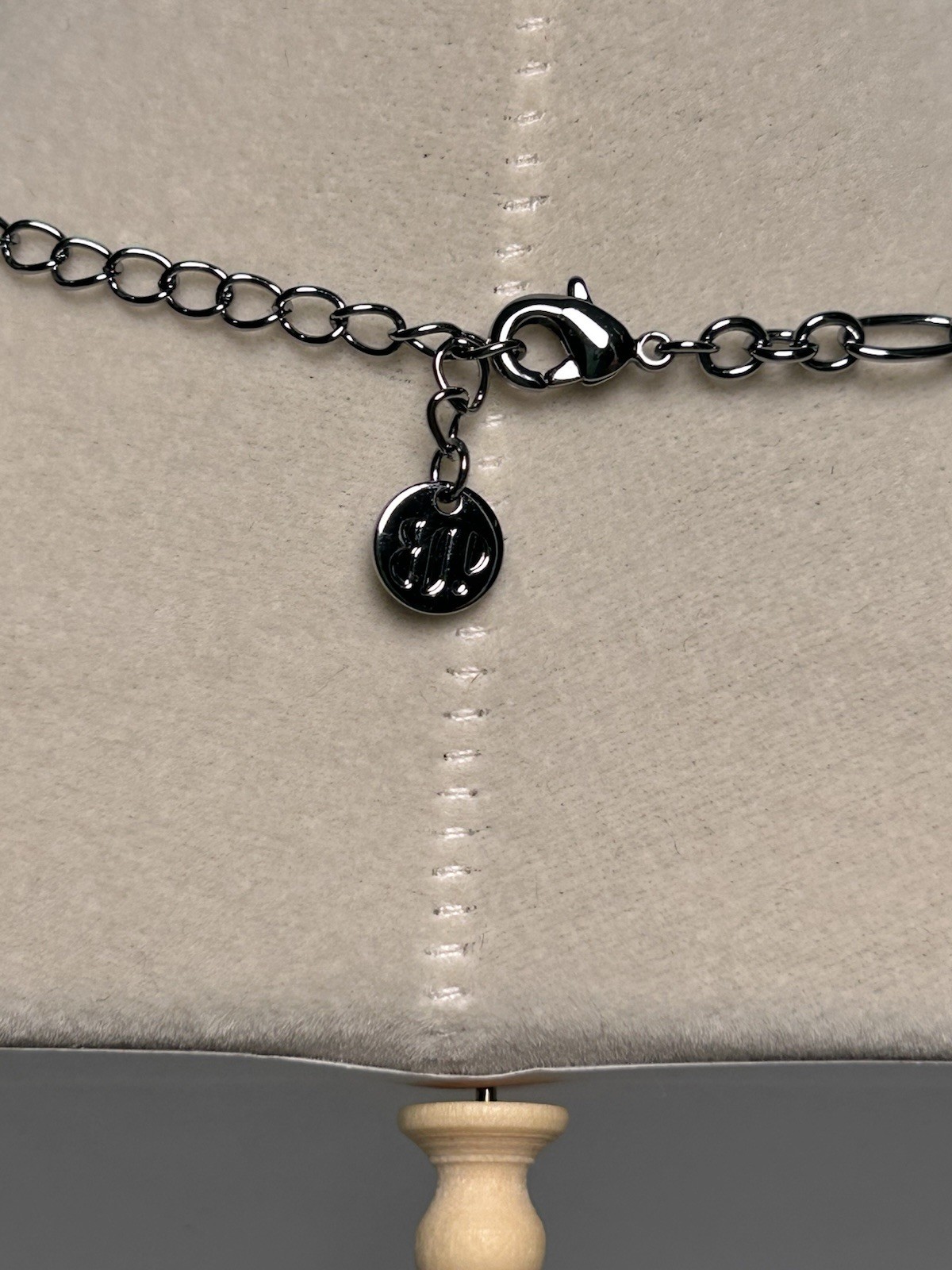 Hematite Plated Oval Link Chain Necklace LC Amethyst Pendant Adjustable