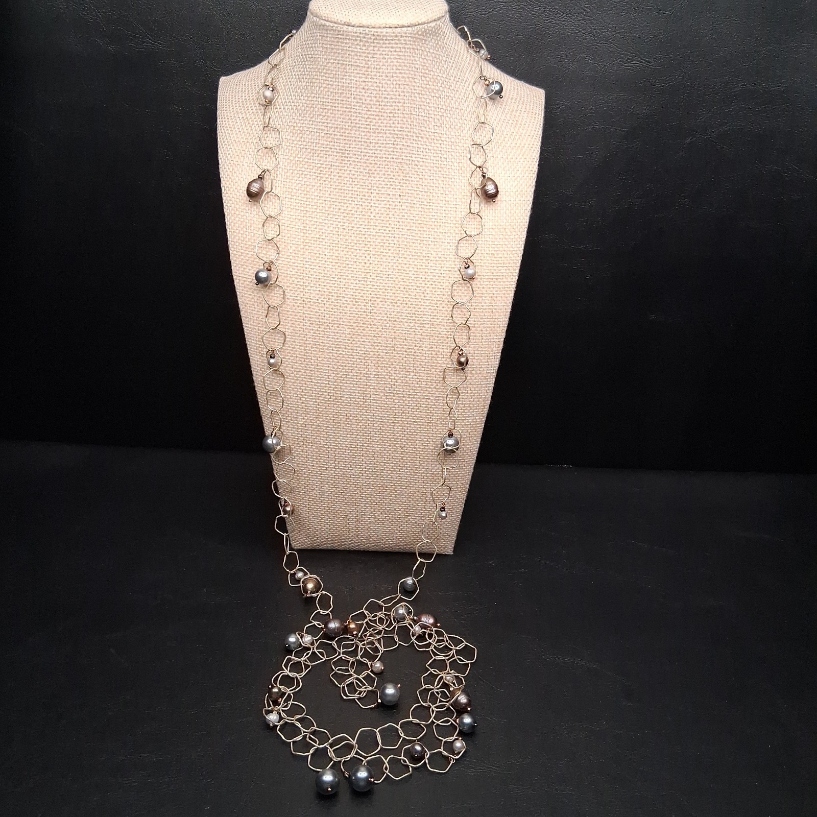 NAKAMOL Necklace Whit Dangle Gray Freshwater Silver Tone. 18.013