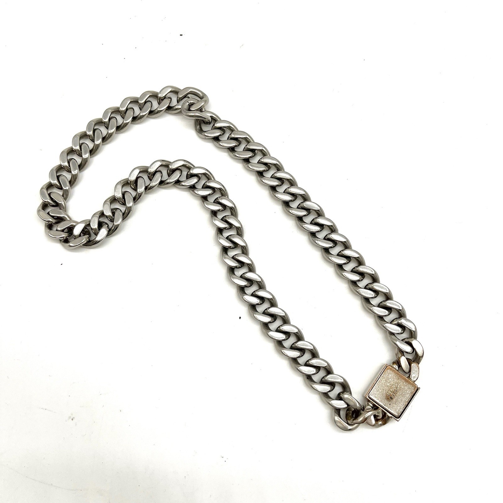 Auth Fendi FF Logo Curb Chain Necklace Men’s 50cm – Palladium Plated 2Y3097