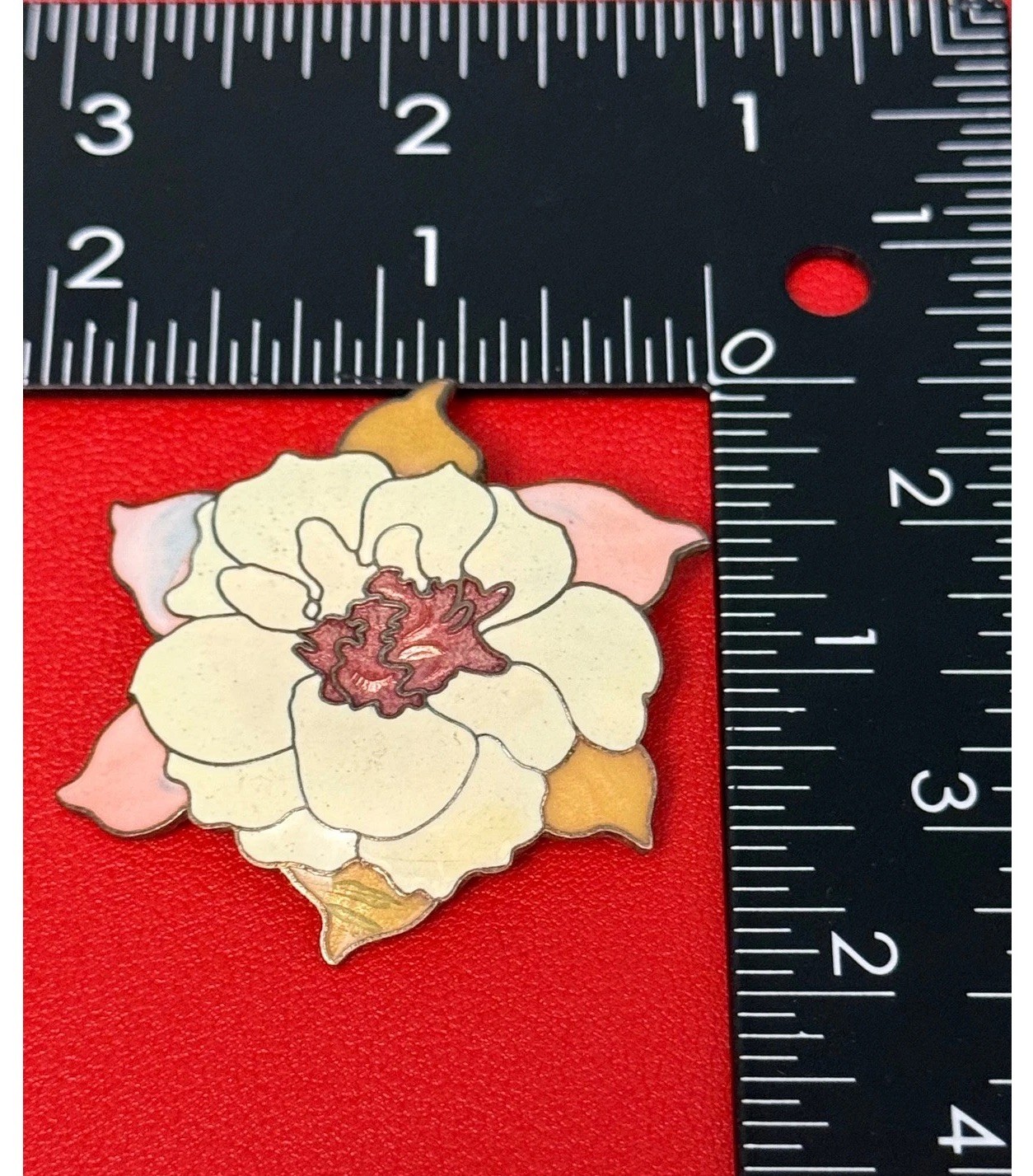 Vintage Cloisonne Enamel Flower Brooch Pin Pink Cream Floral Retro Cottagecore