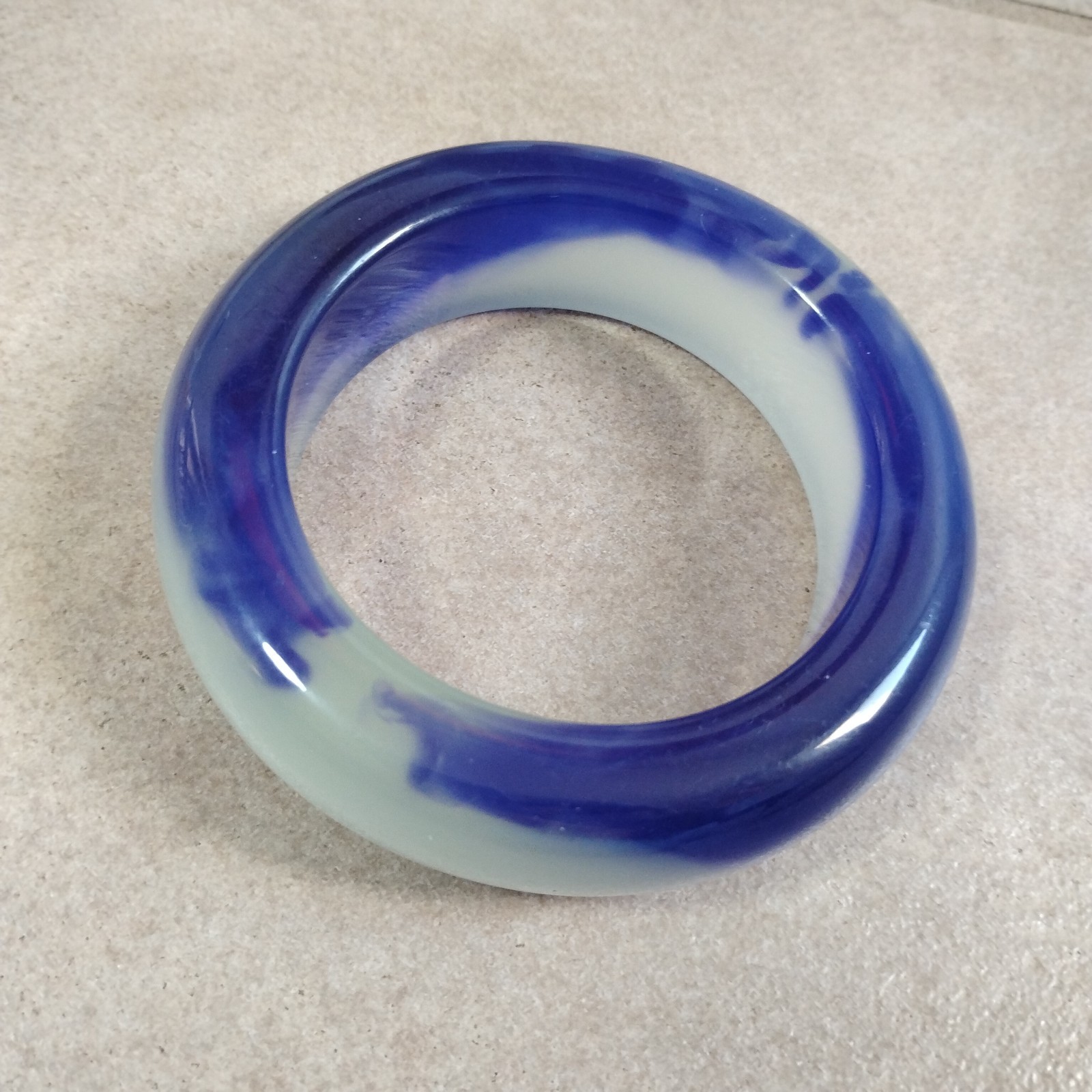New Chunky Blue Resin Plastic Bangle Bracelet Heavy Sz 8 Drip