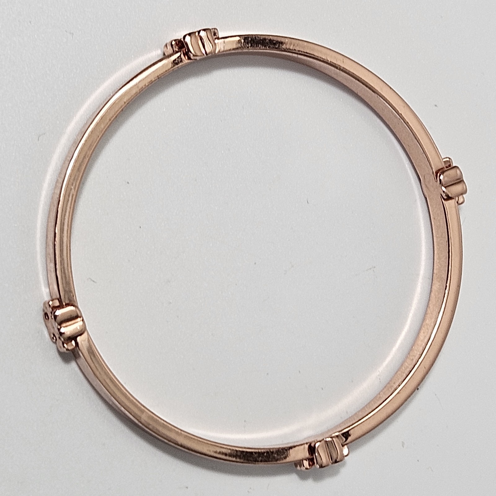 Tory Burch Logo Bangle Bracelet Rose Gold-Tone with Dust Bag