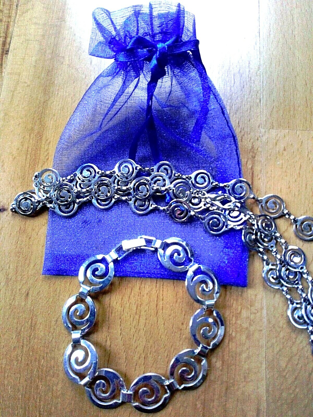 Necklace 30″ Bracelet 7,5″ Jewellery Set Silver Overlay in Gift Bag