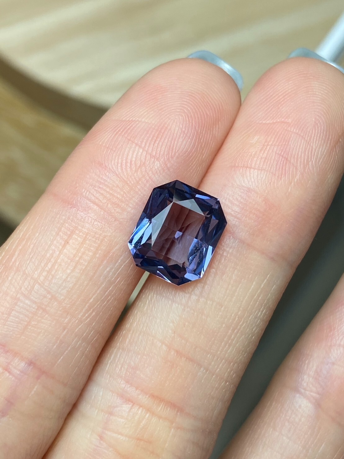 [jerseychou] Natural Spinel 3.46 ct , GGT
