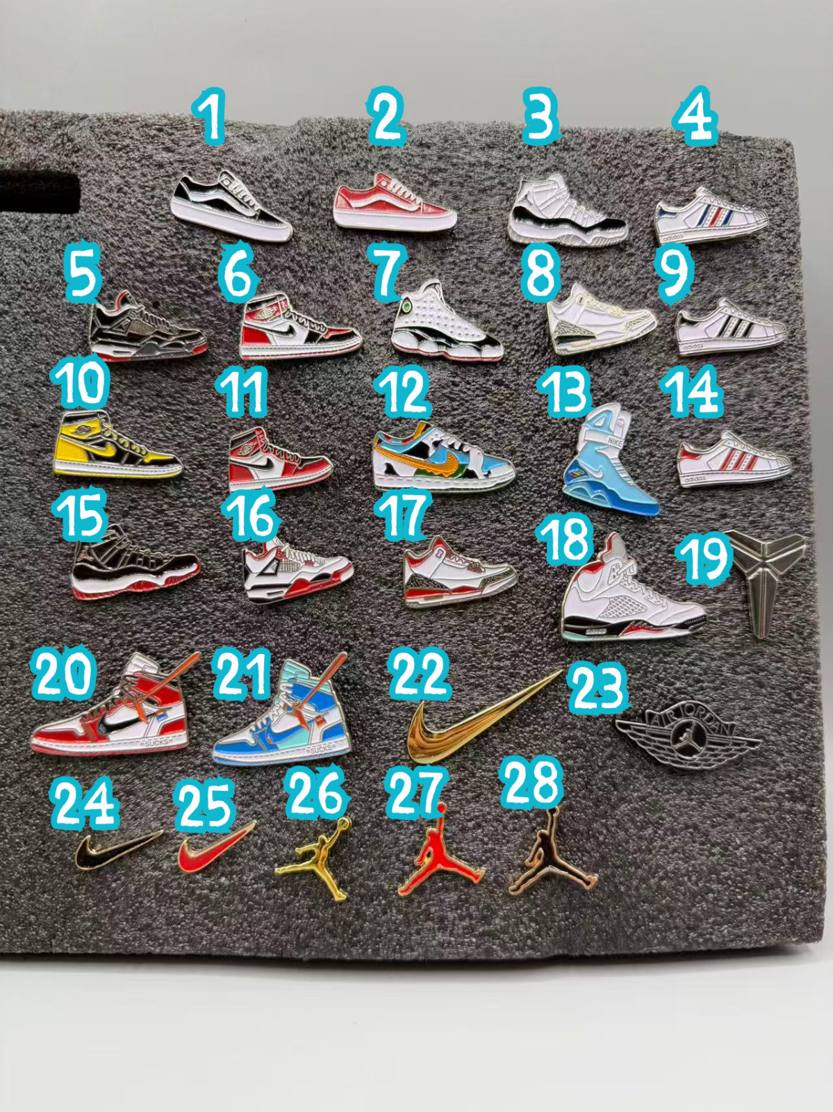 Retro Jordan Sneaker, Jumpman, Air Jordan 1 Metallic Lapel Pin*Cap*Brooches*