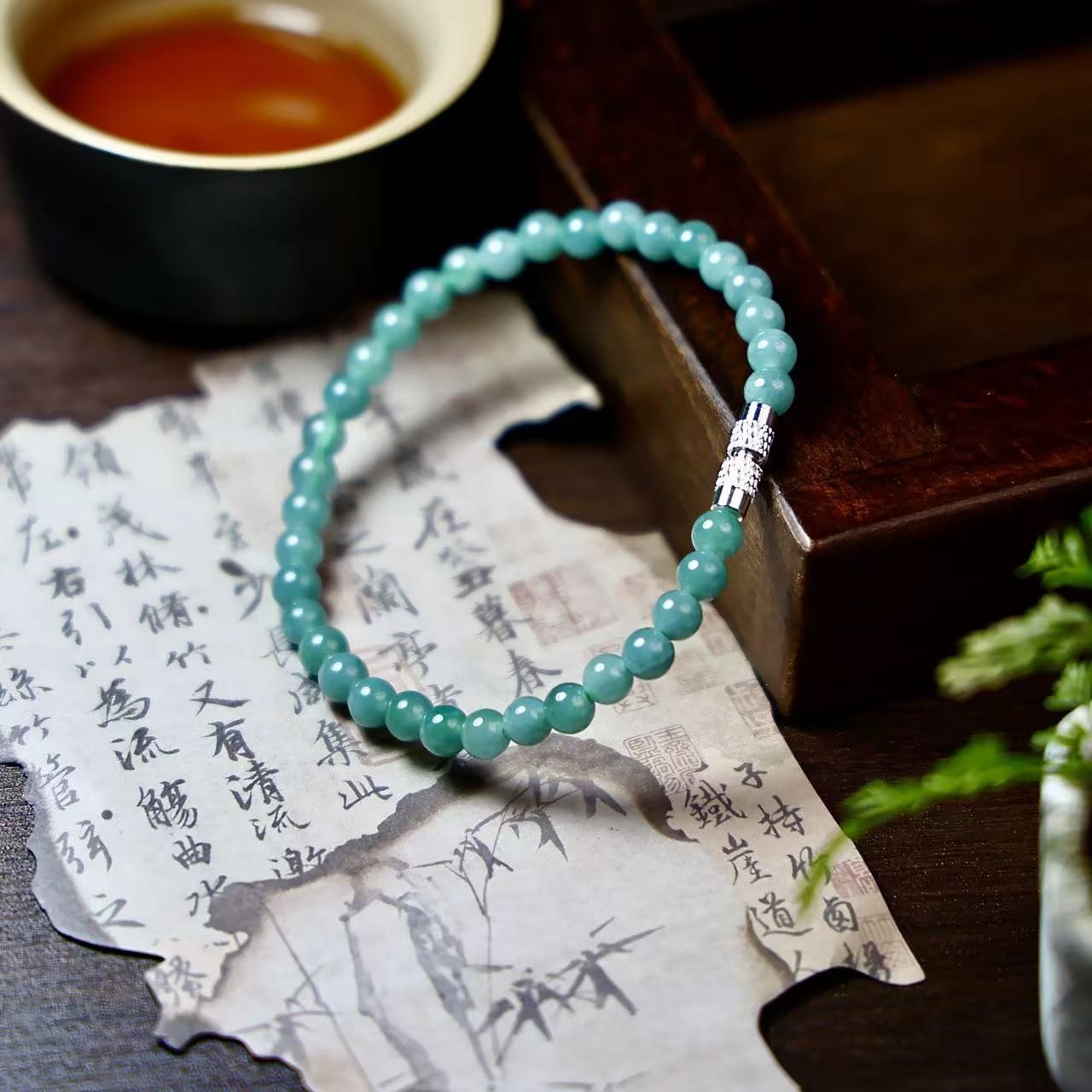 Certified Burma Natural jadeite A-grade ice jade bracelet for women 5mm