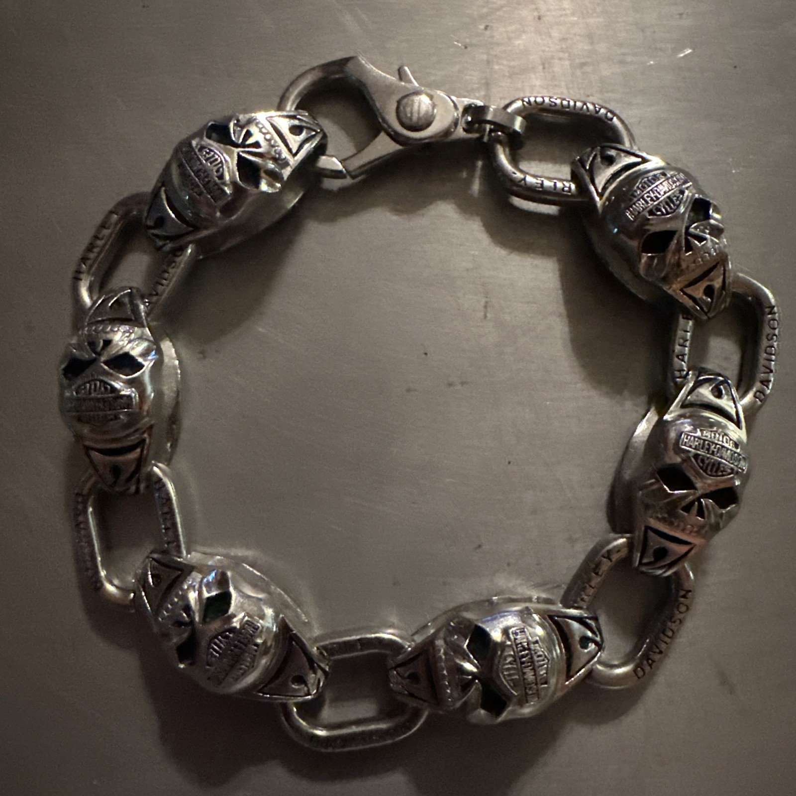 Men’s Harley-Davidson Willie G Skull MOD B&S Logo Link Bracelet Stainless 9.5 In