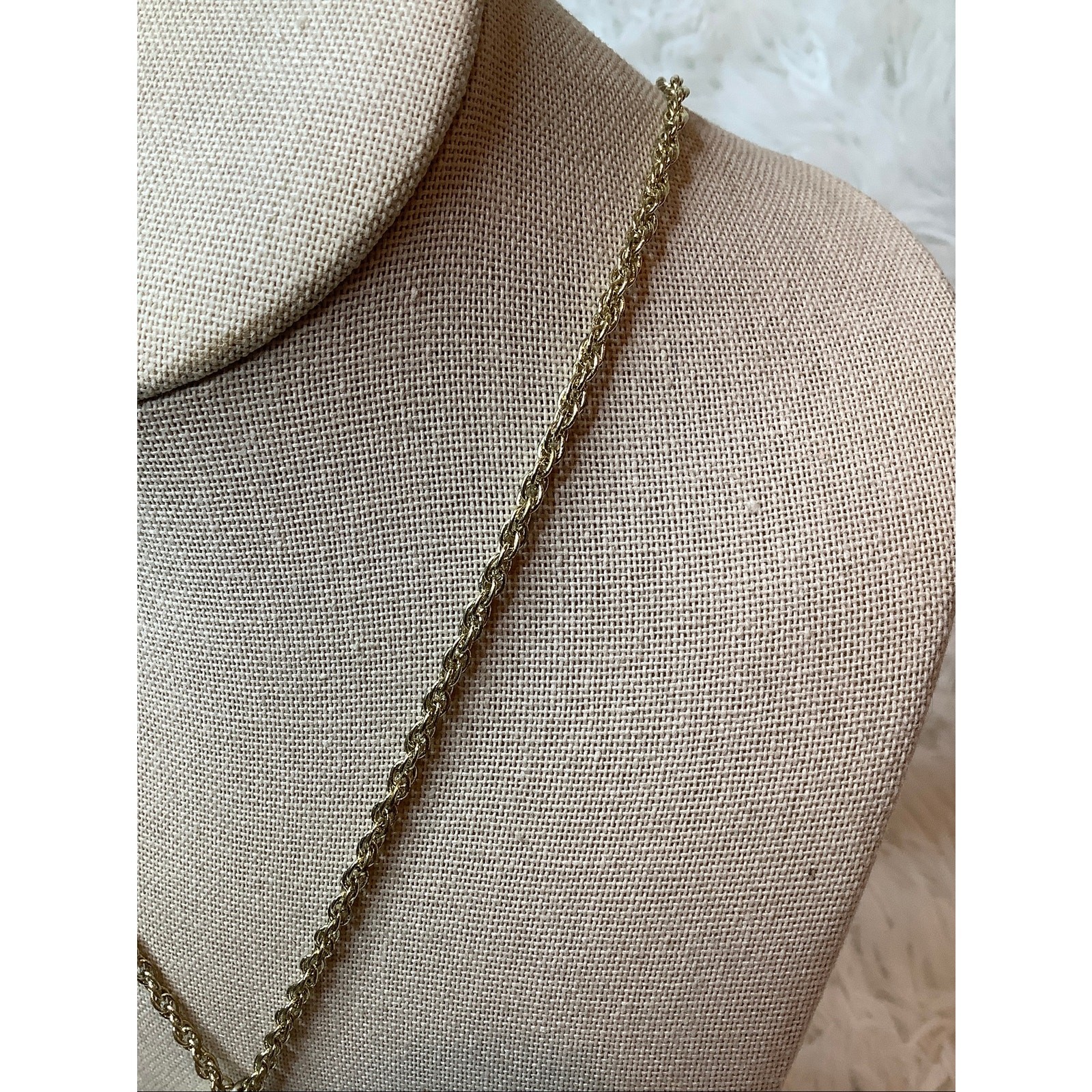 Kendra Scott Gold Plated Donna Golden Orange Catseye Pendant Necklace A7-34