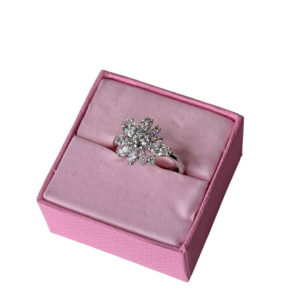 Swarovski Gema Flower Ring Rhodium Plated with Clear Stones Cocktail 58 – USA 8