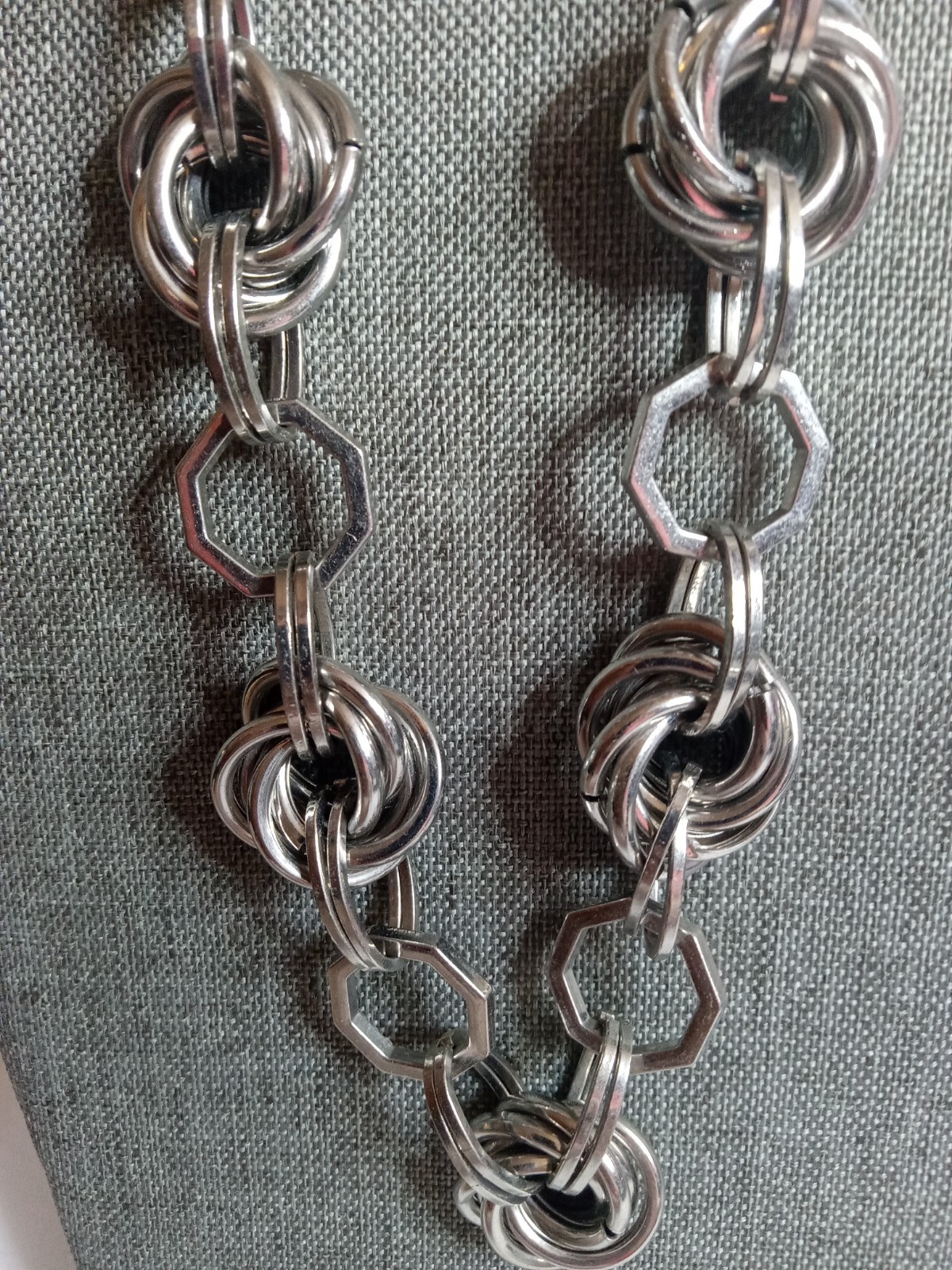Silver Chunky Rhinestone Circle Ring Necklace Adjustable Length 21″ Long