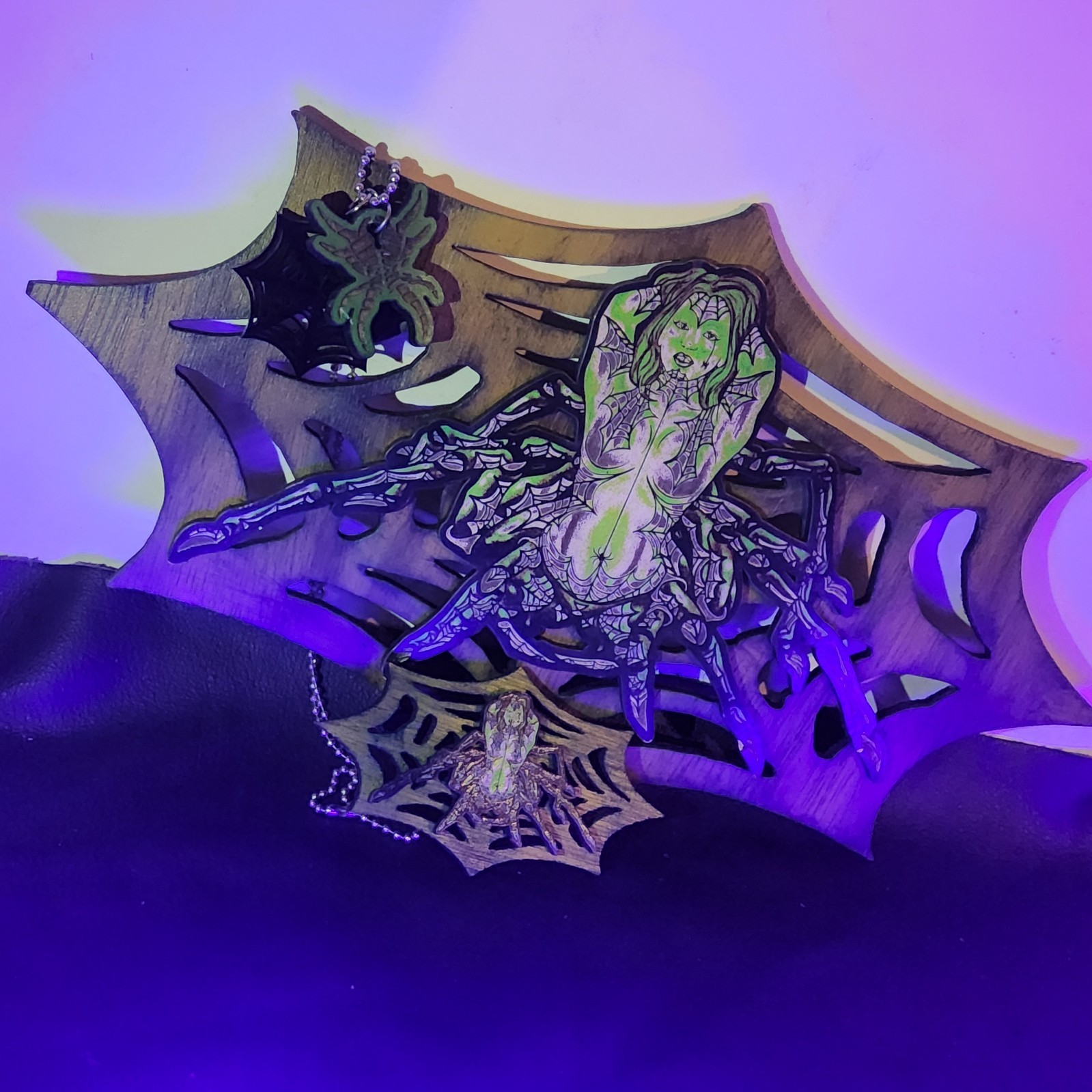 Laser cut arachnid queen magnets spider web necklace set goth scifi pinup art