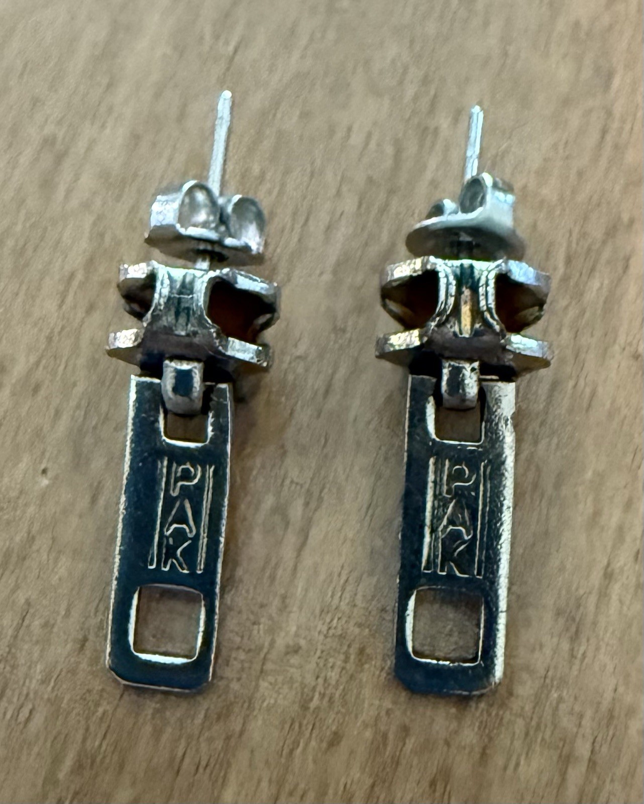 PAK Silver Zoned Zipper Earrings – See Description