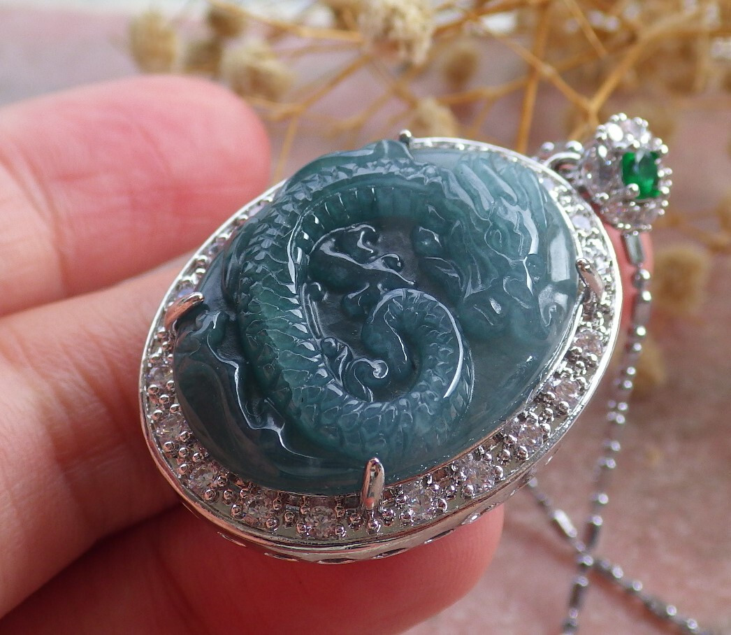 1Pcs Icy Green Burma 100% Natural A Jade jadeite Pendant Dragon Necklace 680352