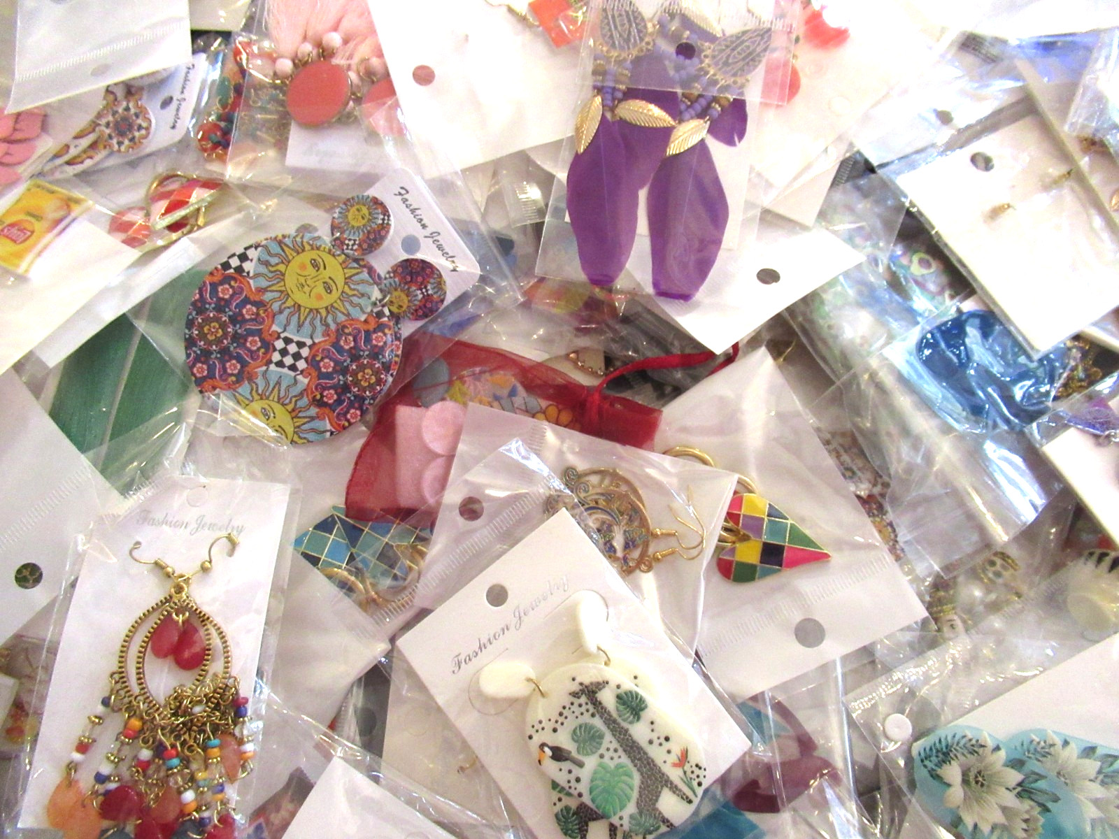 80 Pairs Mixed Earrings Bulk Lot Whole Sale Pearl Rhinestone Assortments NWT