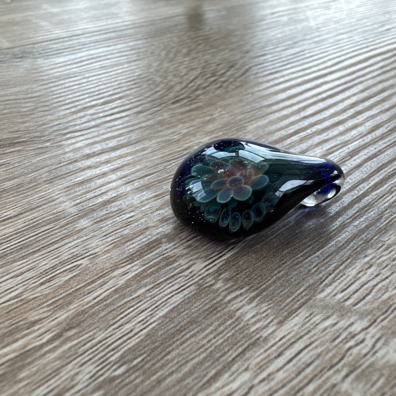 Flower Glass Pendant Without Chain