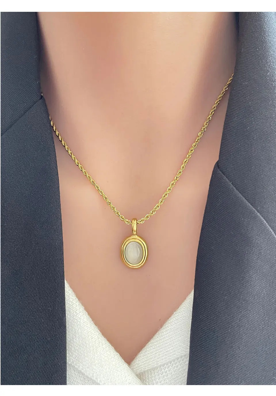 Oval Gem Stone Pendant Necklace Stainless Steel Gold Plated Twist Rope Jewelry