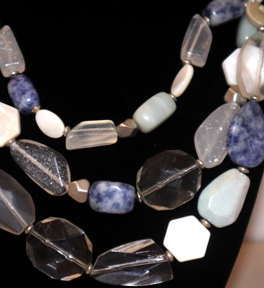 Women Loft Necklace Triple Stand Silver Color Whit Lucite Glass Light Color