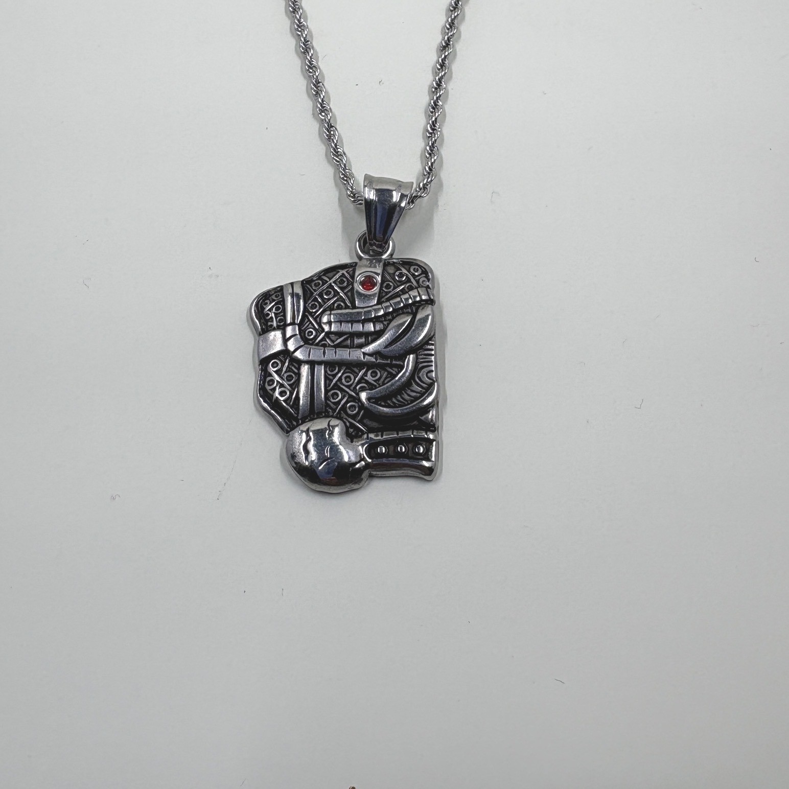 Silver Tone Rope Chain Elephant Pendant Necklace Statement Jewelry