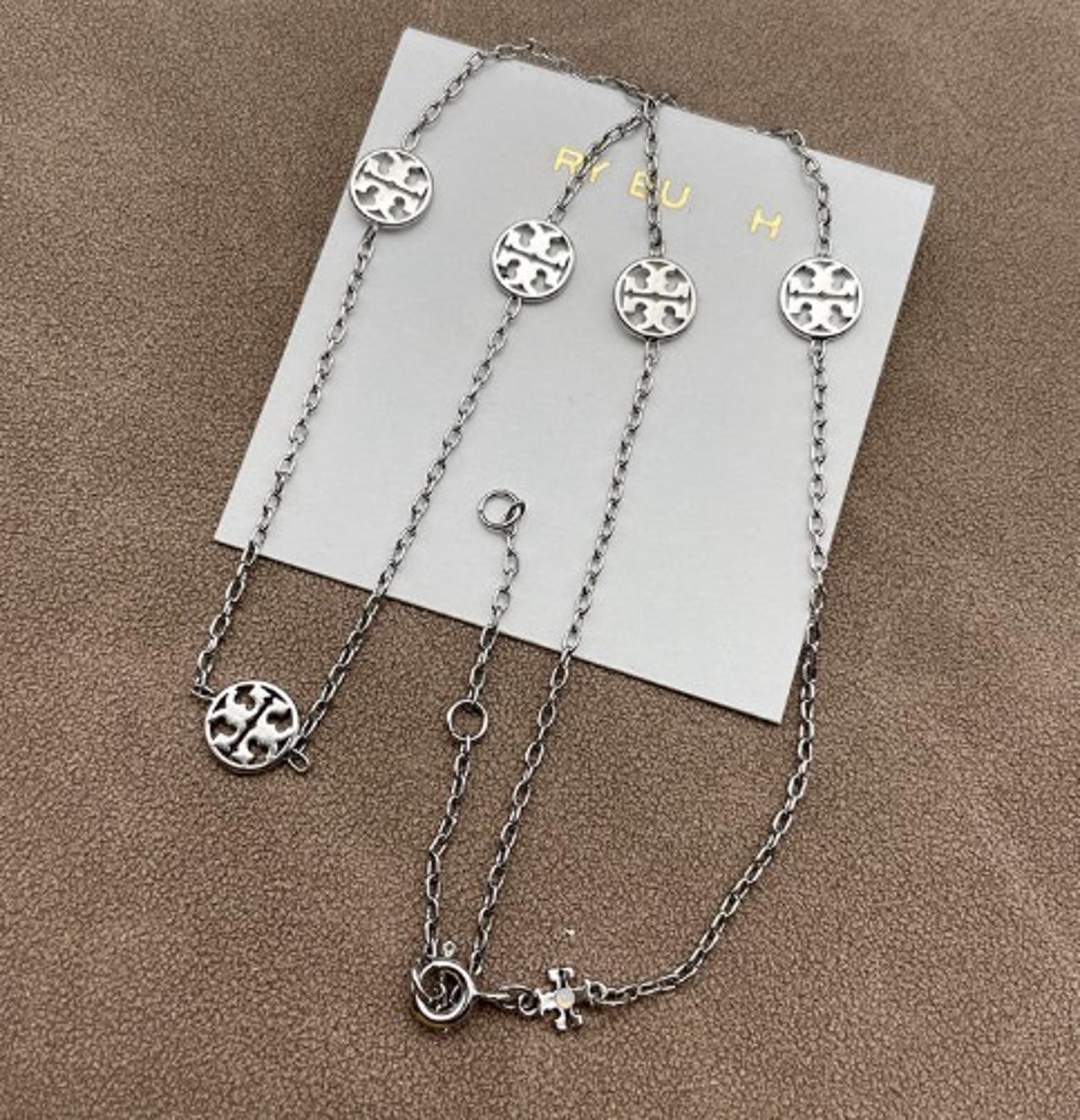 New Burch Logo Drop Rinestone Necklace Large with Jewelry Pouch Size:45.5cm