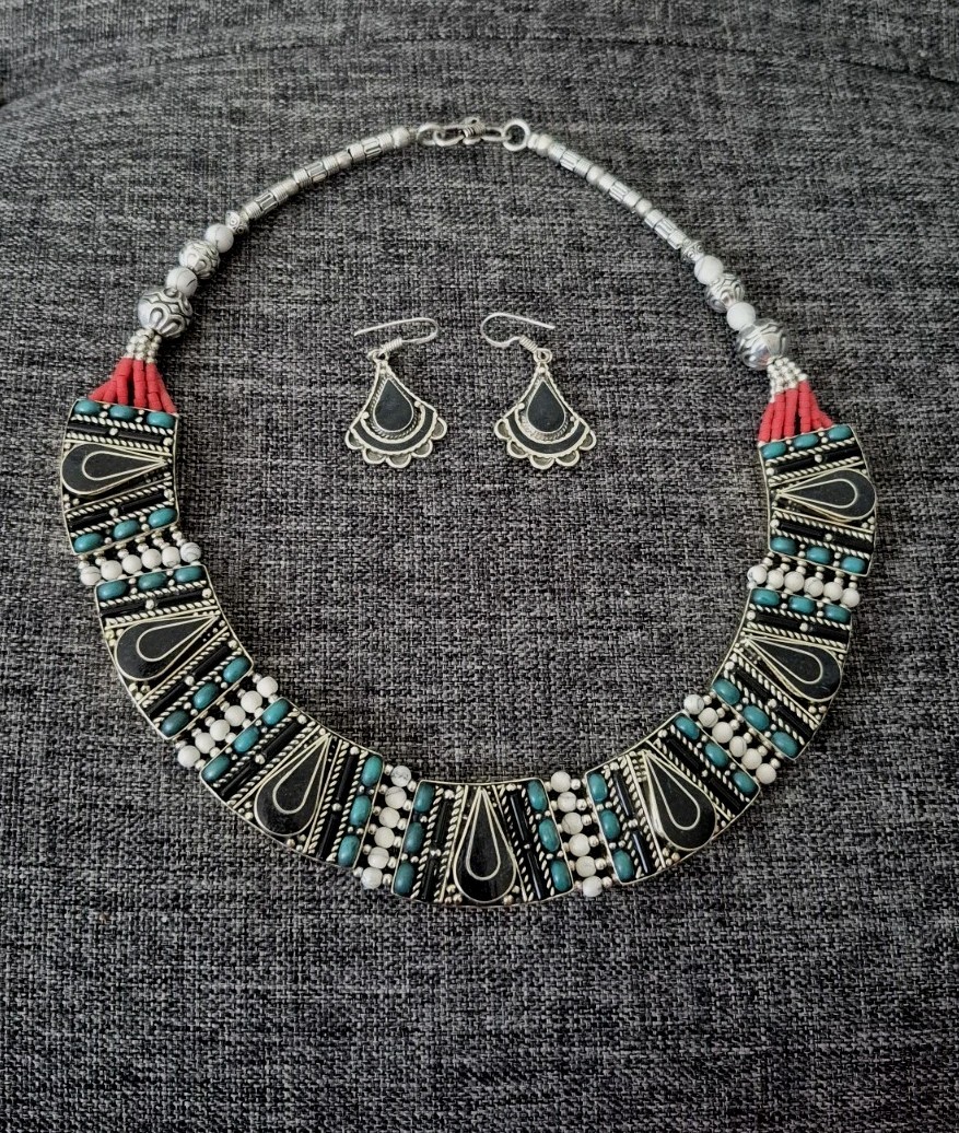Nepal Tibetan Turquoise Ethnic Coral Turquoise Agate Handmade Necklace & Earring