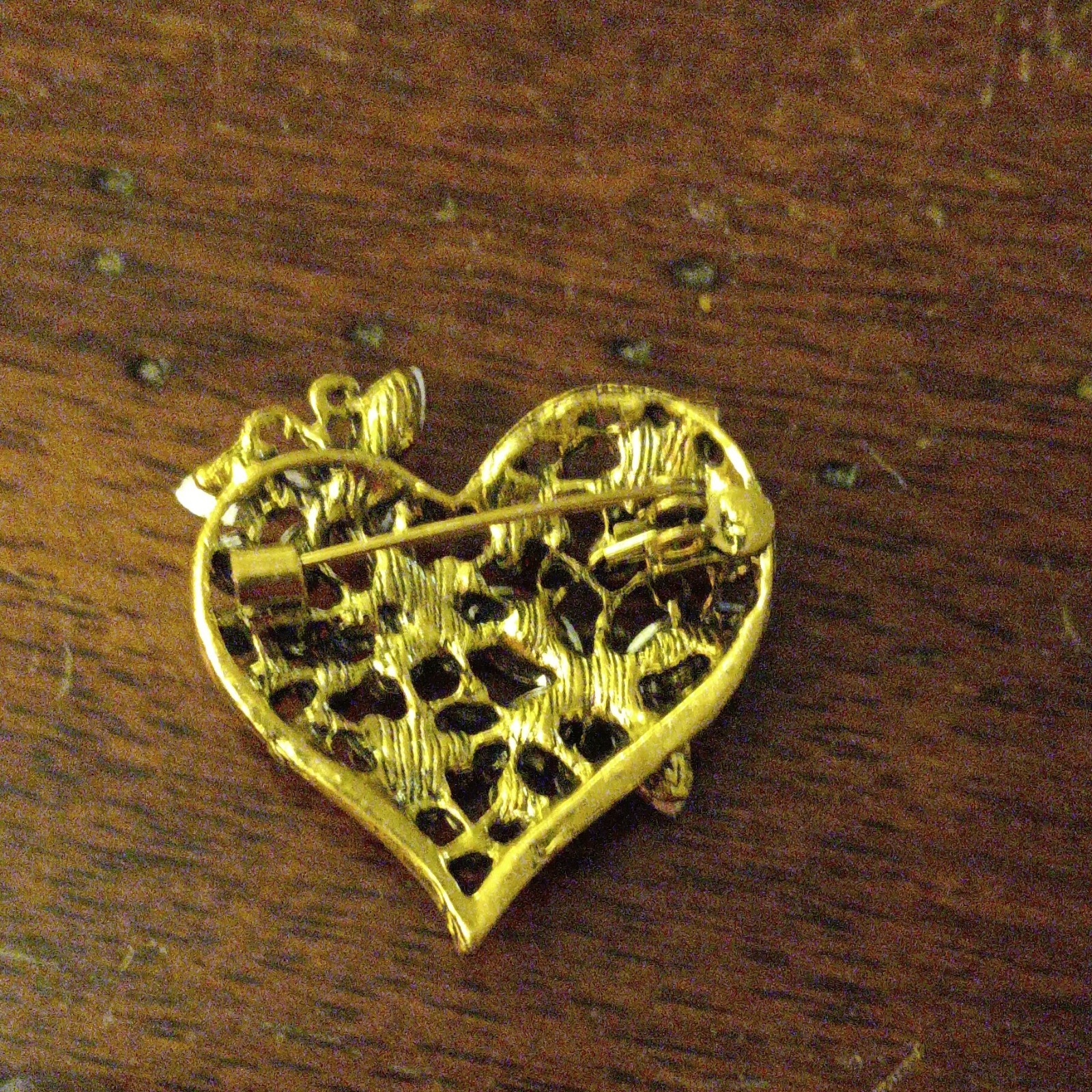 Gold Tone Red Rhinestone Heart Pin Brooch Love Theme Cluster Round Stones