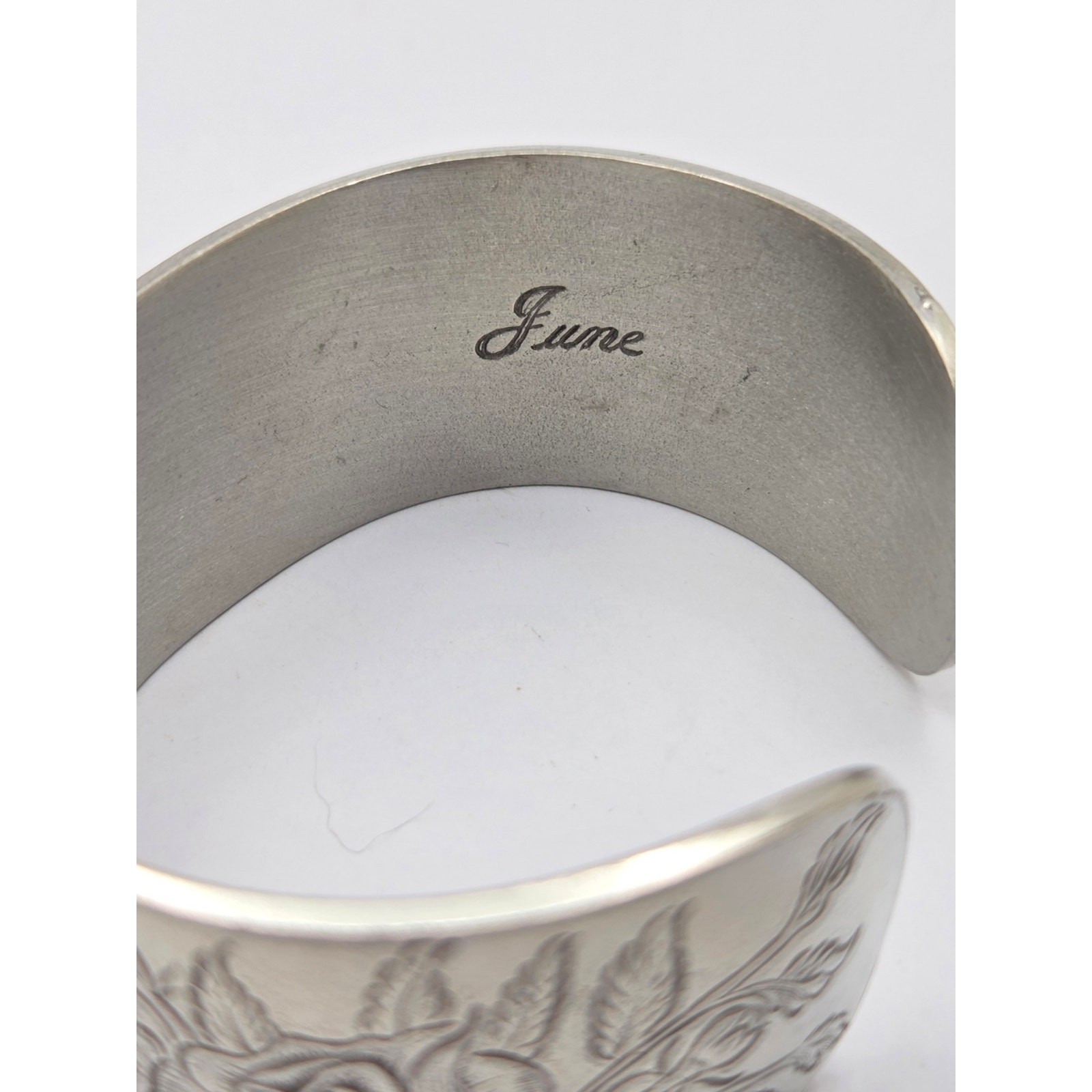 Salisbury Pewter Vintage Floral Rose Engraved Cuff Bracelet – June