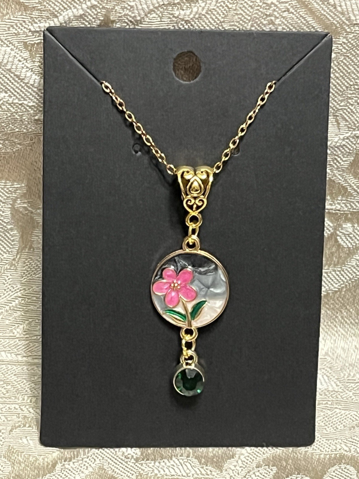 Retro Floral Gem Enamel Pendant Gold 18” Necklace Bohemian Floral Novelty