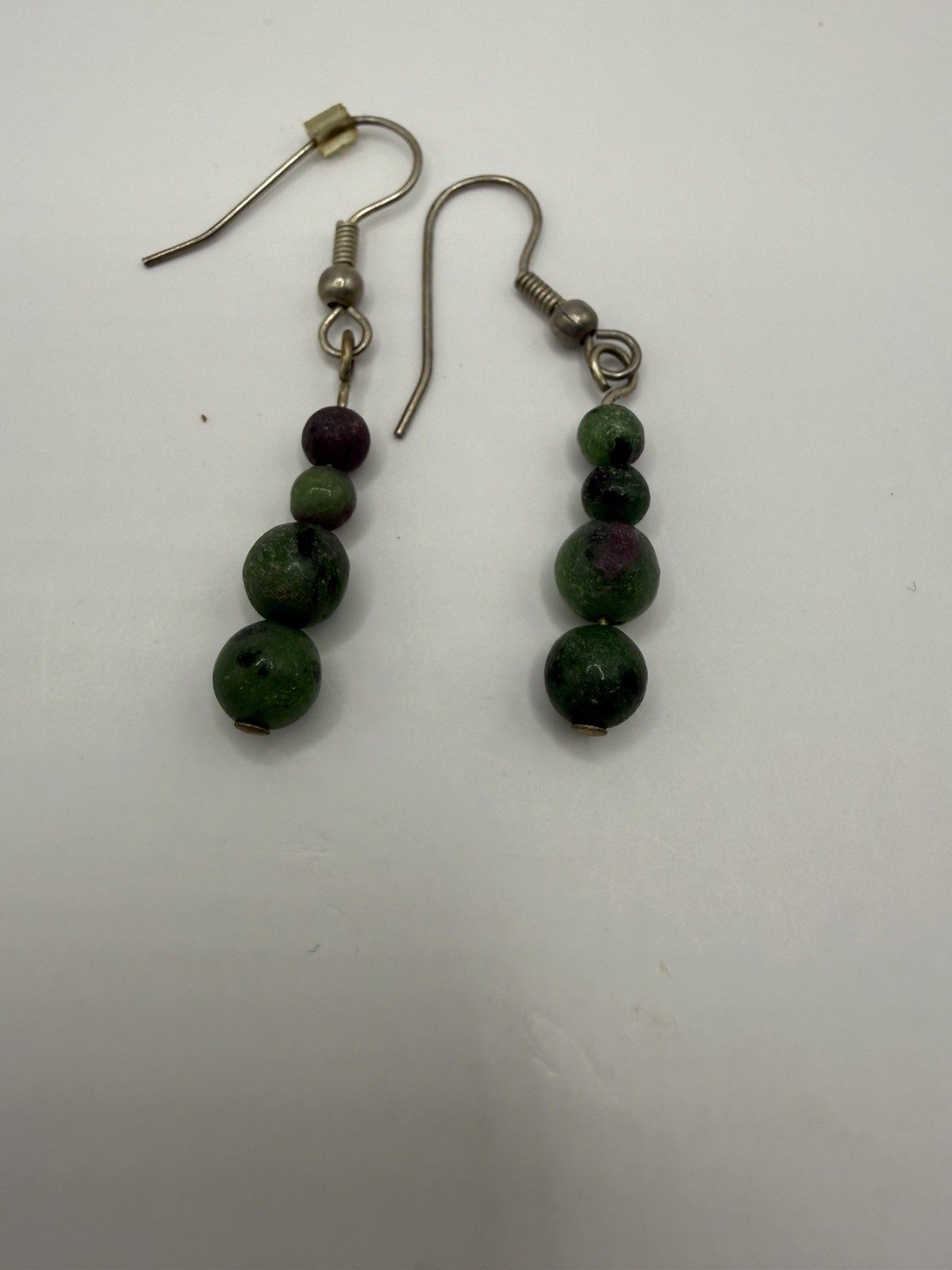 Vintage ~ Beautiful Dark Green Round Bead Drop Dangle Earrings