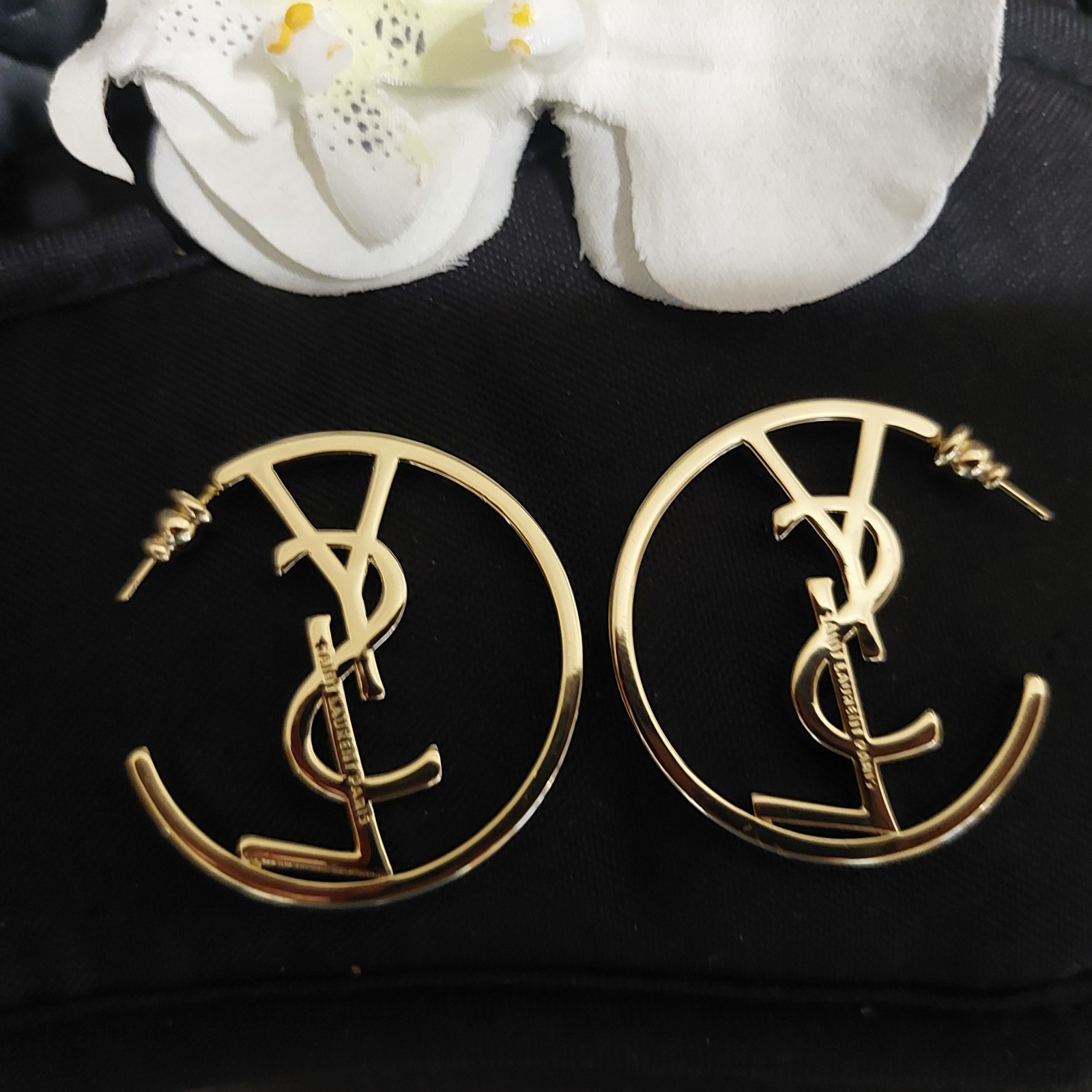 Auth. YVES SAINT LAURENT YSL LOGO Large HOOP EARRINGS Gold Tone