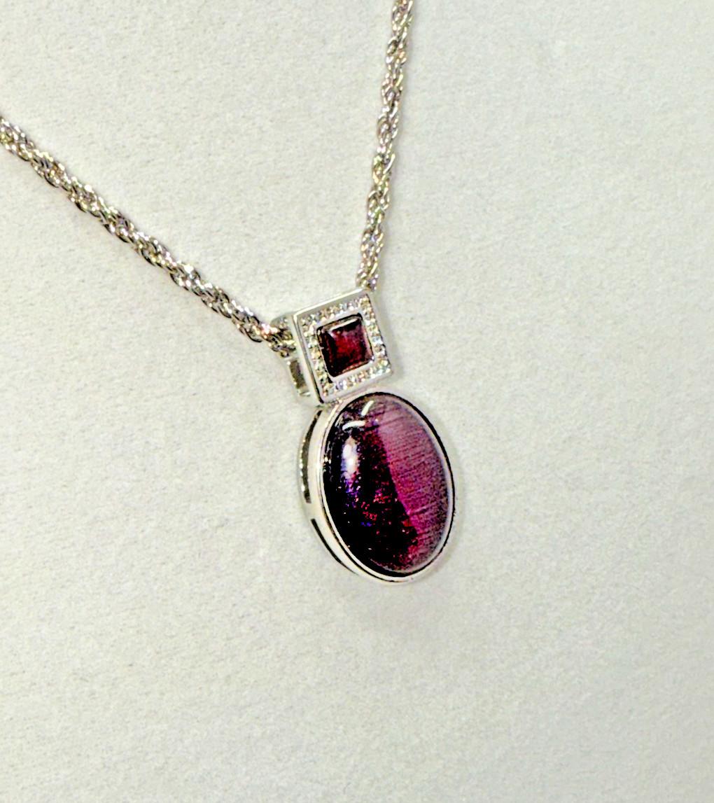 Vintage Silver Tone Purple Cats Eye Oval Statement Pendant Rope Chain Necklace