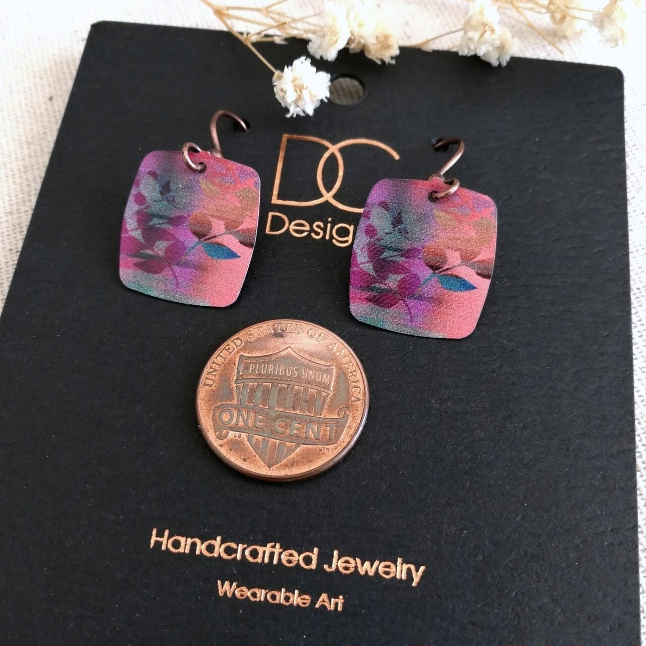 DC Designs Abstract Foliage Small Square Earrings in Fuchsia and Coral 32NS