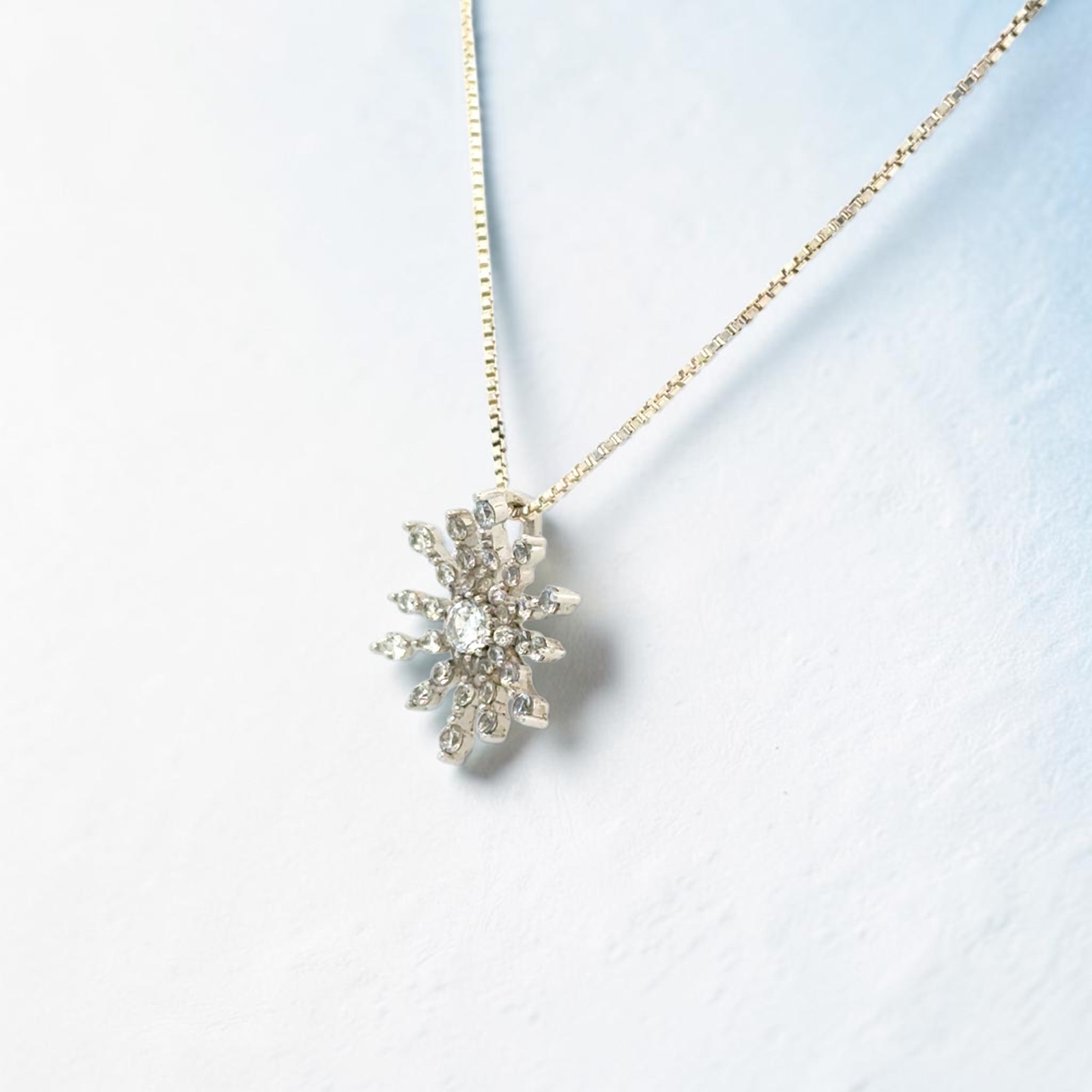Stauer Diamond Aura Snowflake Pendant in 925 Sterling Silver