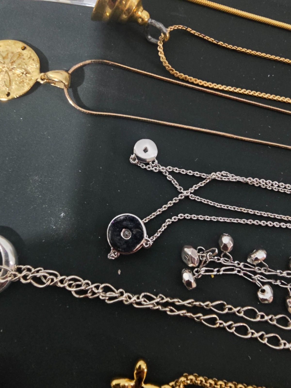 Lot of (14) Necklaces Mixed Metals/Materials (925,avon,monet)