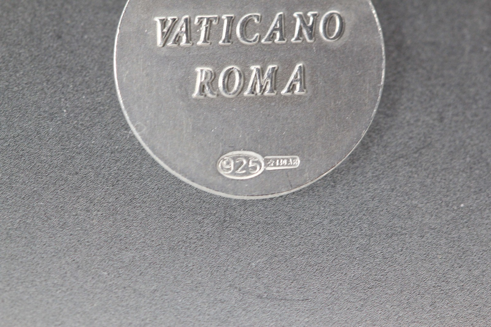 Sterling Silver 925 Angel “Vaticano Roma” Medal 1.8 Grams (PEN10374)