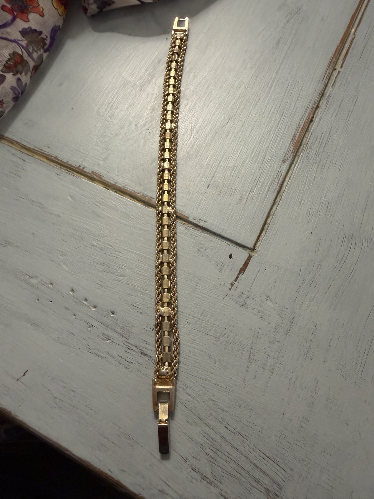 Gold Tone Rope Chain Tennis Bracelet w/ Red & Clear Rhinestones, Box Clasp 7in