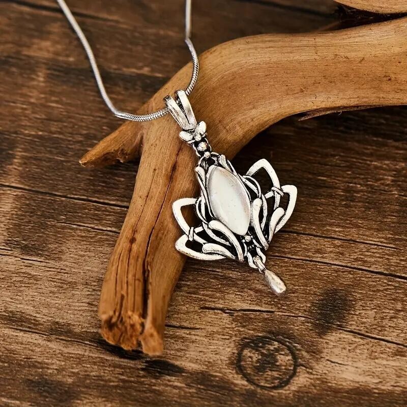 Retro Bohemian Lotus Inlaid Gemstone Pendant Necklace Gothic Fashion Party New