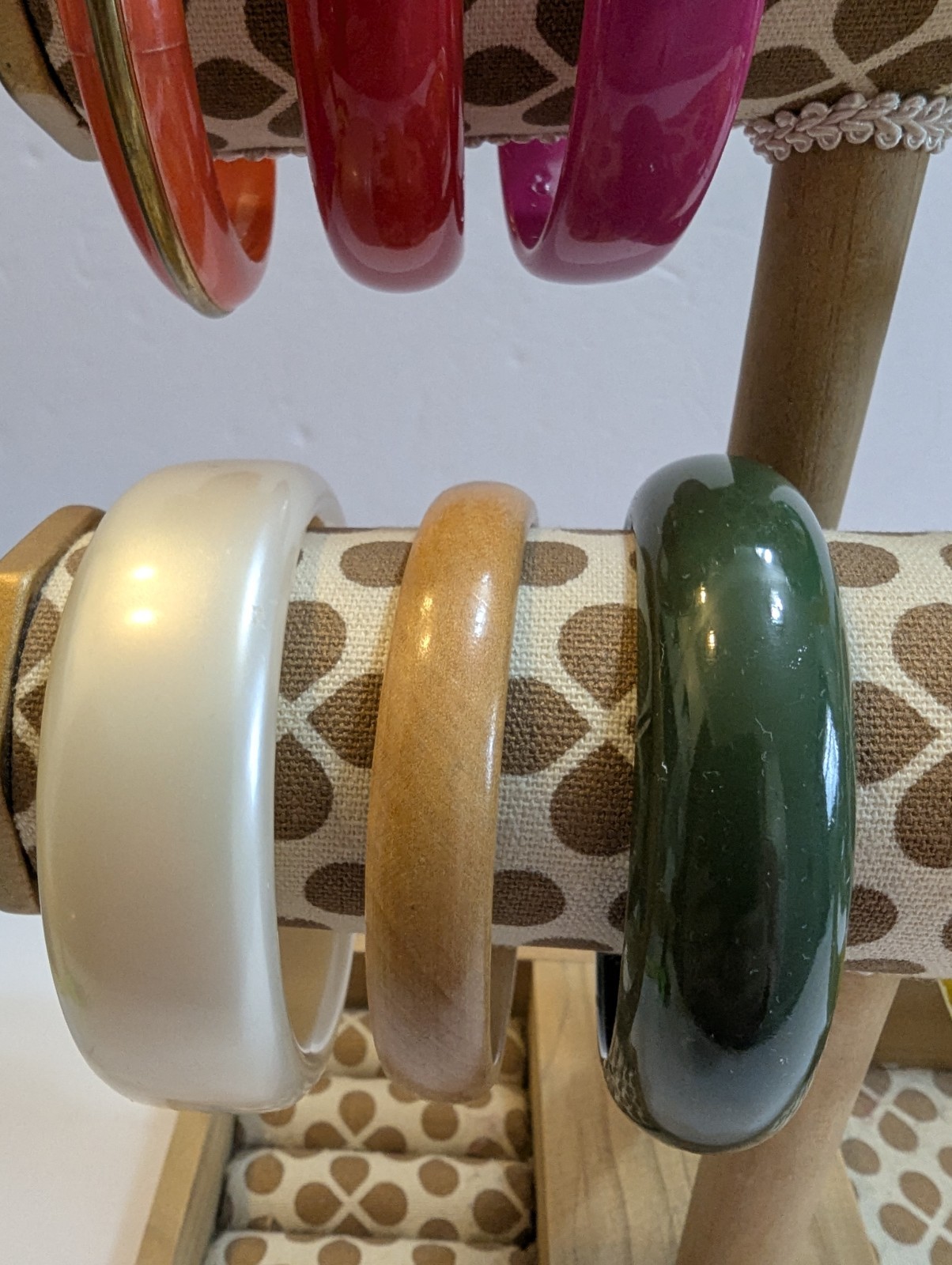 Lot Of 10 Various Colors Plastic Acrylic Wood Bangle Bracelets