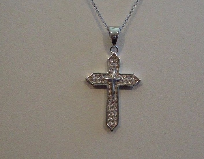 925 STERLING SILVER CROSS NECKLACE PENDANT W/ .75 CT LAB DIAMONDS/ 18” LONG