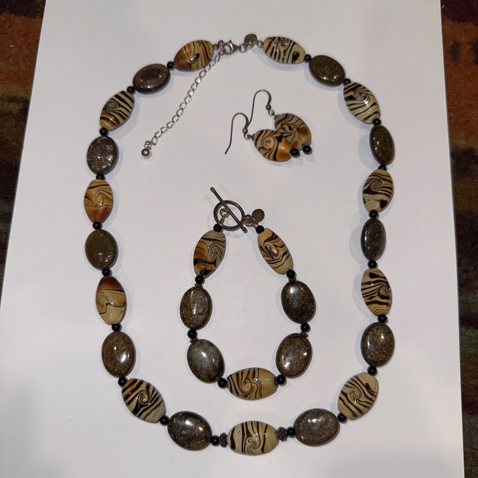Donna Dresser Neutral Earth Tones Jewelry Set Necklace Earrings & Bracelet