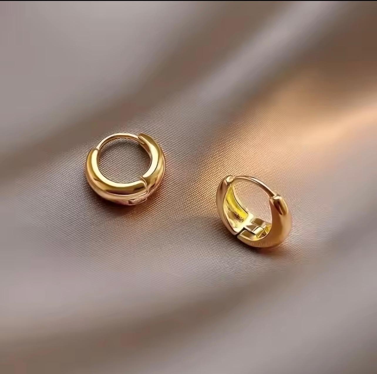 Hoop Small Earring Women Golden Fashion Stylish Dainty Everyday Waer Minimalest