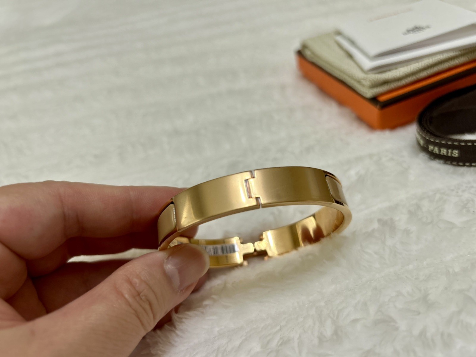 Rare Authentic HERMÈS Clic H Bangle Bracelet GM Sable Rose Gold HW – excellent