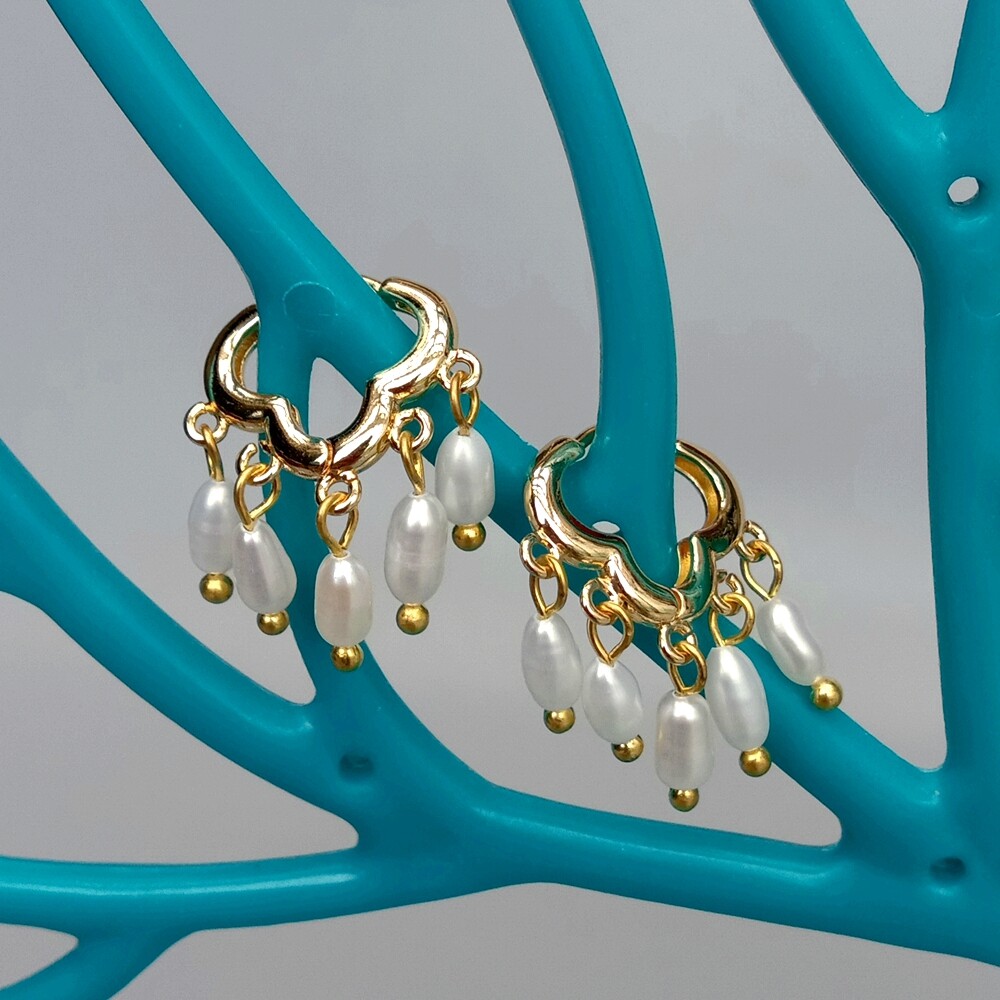 Freshwater Cultured White Rice Pearl Cloud gold plated hoop Earrings