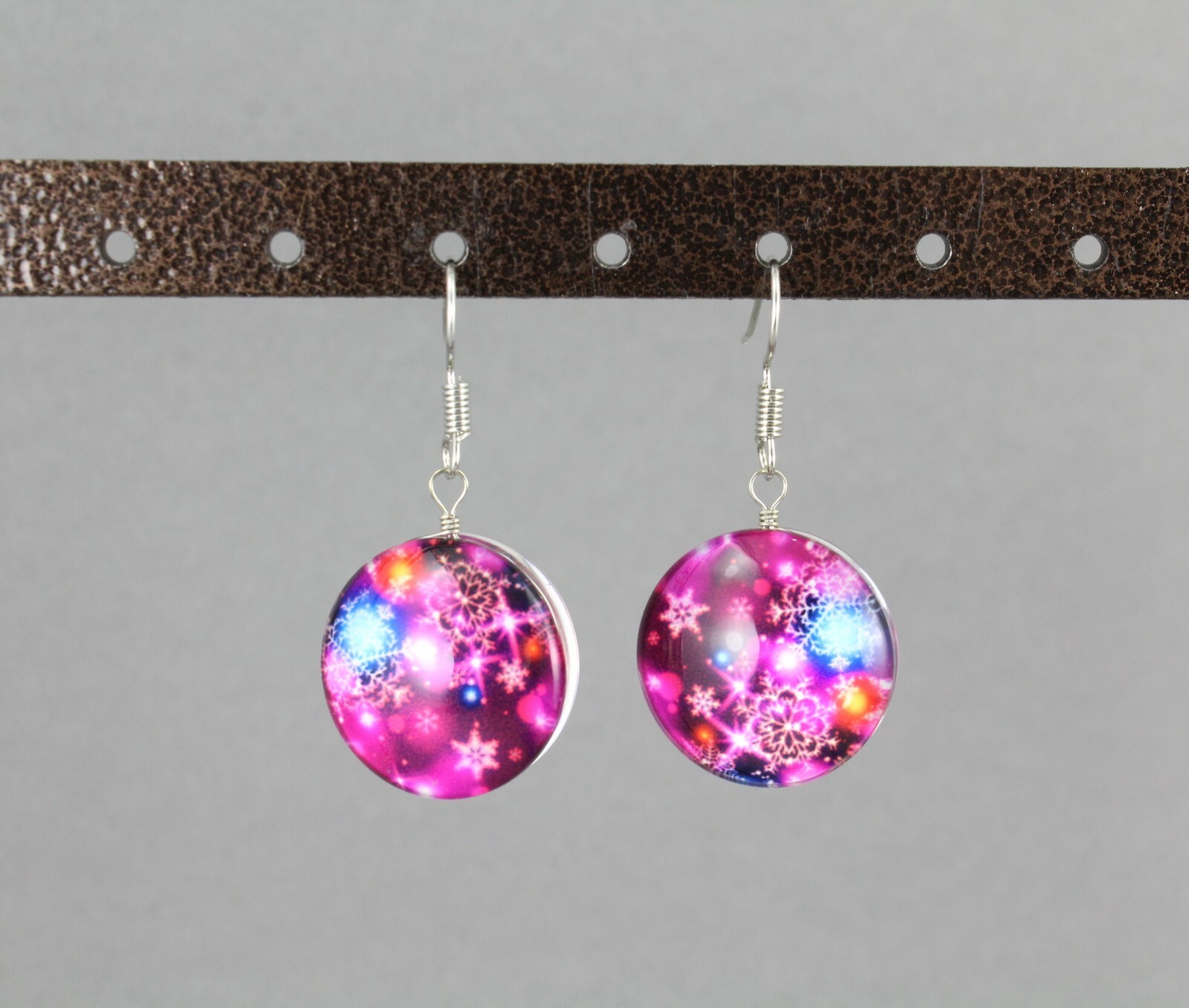 Pink snowflakes earrings earrings dangle jewelry 1 5/8″ long snowy night
