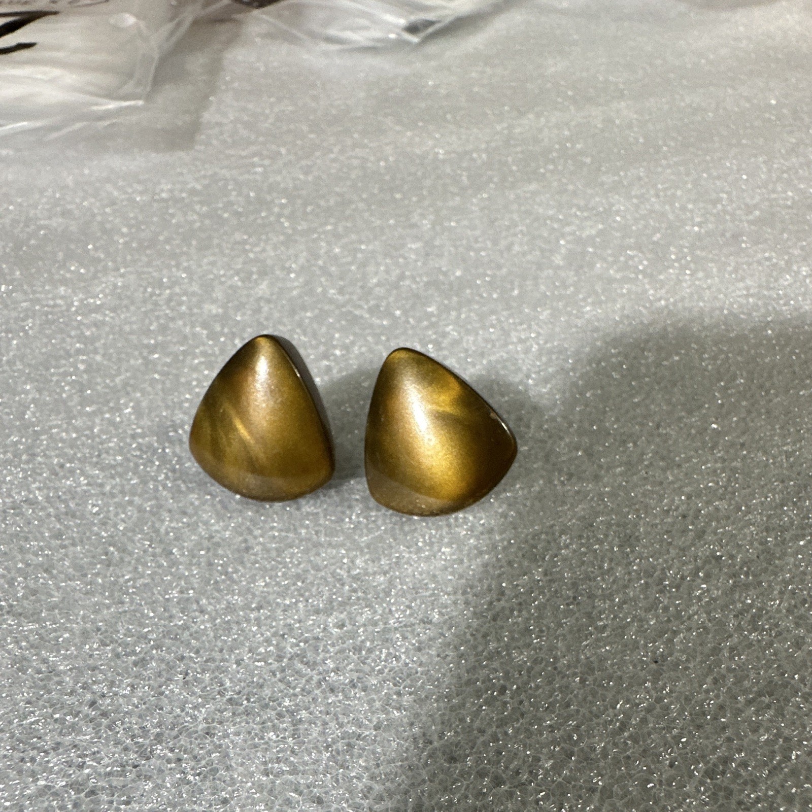 Gold Tone Triangle No Stone Stud Earrings Screw Back Pair Metal Lobe