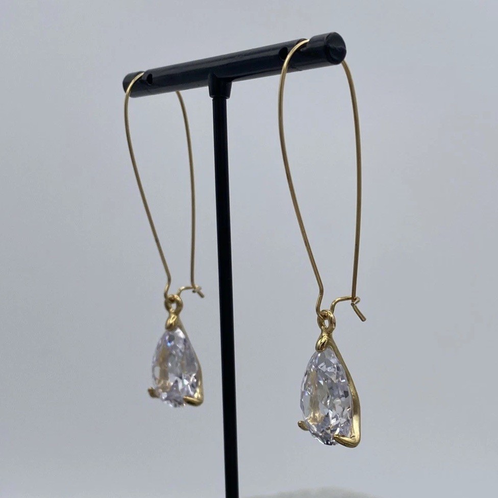 Vintage Gold Tone Pear Shaped Clear Crystal Kidney Wire Dangle Drop Earrings