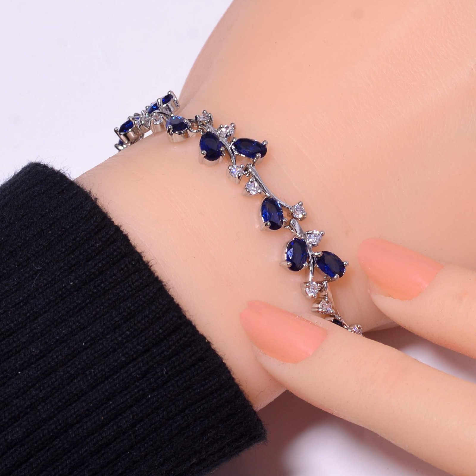 Blue Sapphire & CZ – Simulated 925 Sterling Silver Tennis Bracelet 7.99″ B70039