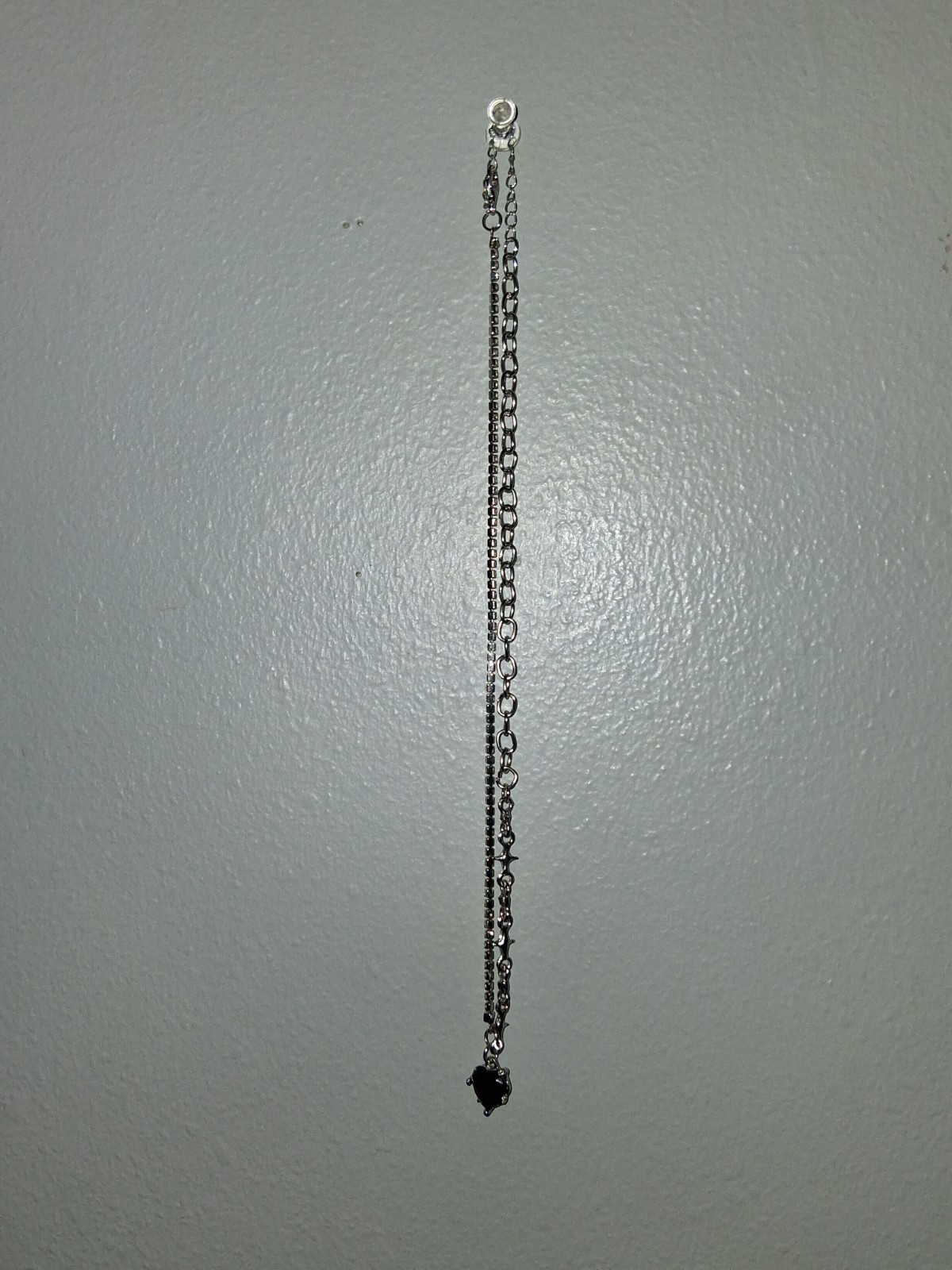 Silver Tone Box Chain Necklace Black Heart Charm Pendant Spring Ring Closure