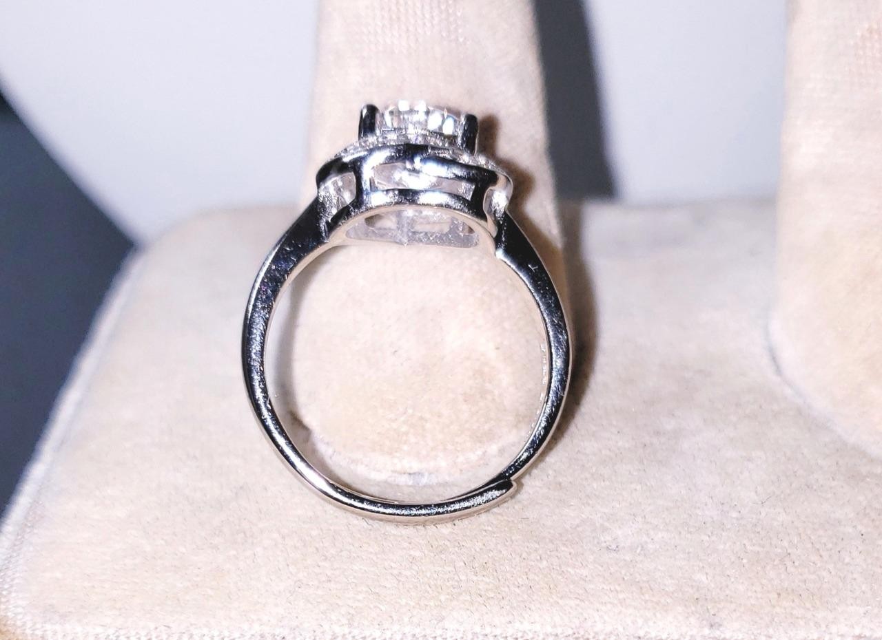 925 Sterling Silver 1 CWT Heart-Shaped C.Z. Ring (Size 7)